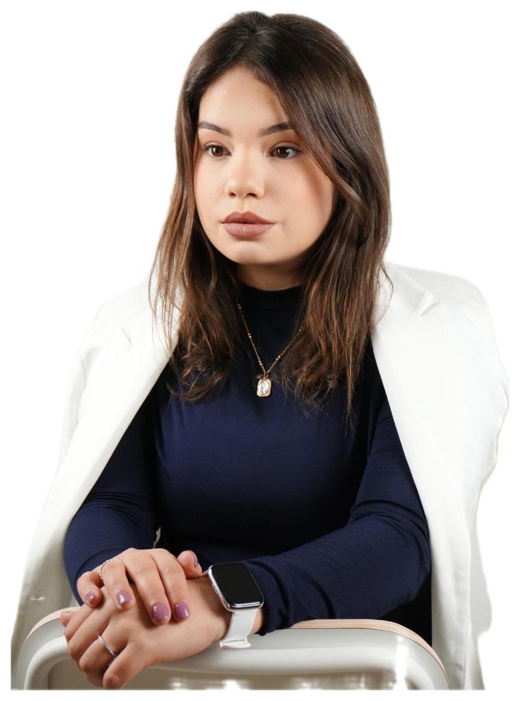 Samara Franco - Pestanas e Sobrancelhas